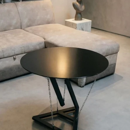 Tensegriti-stol-loft minimal